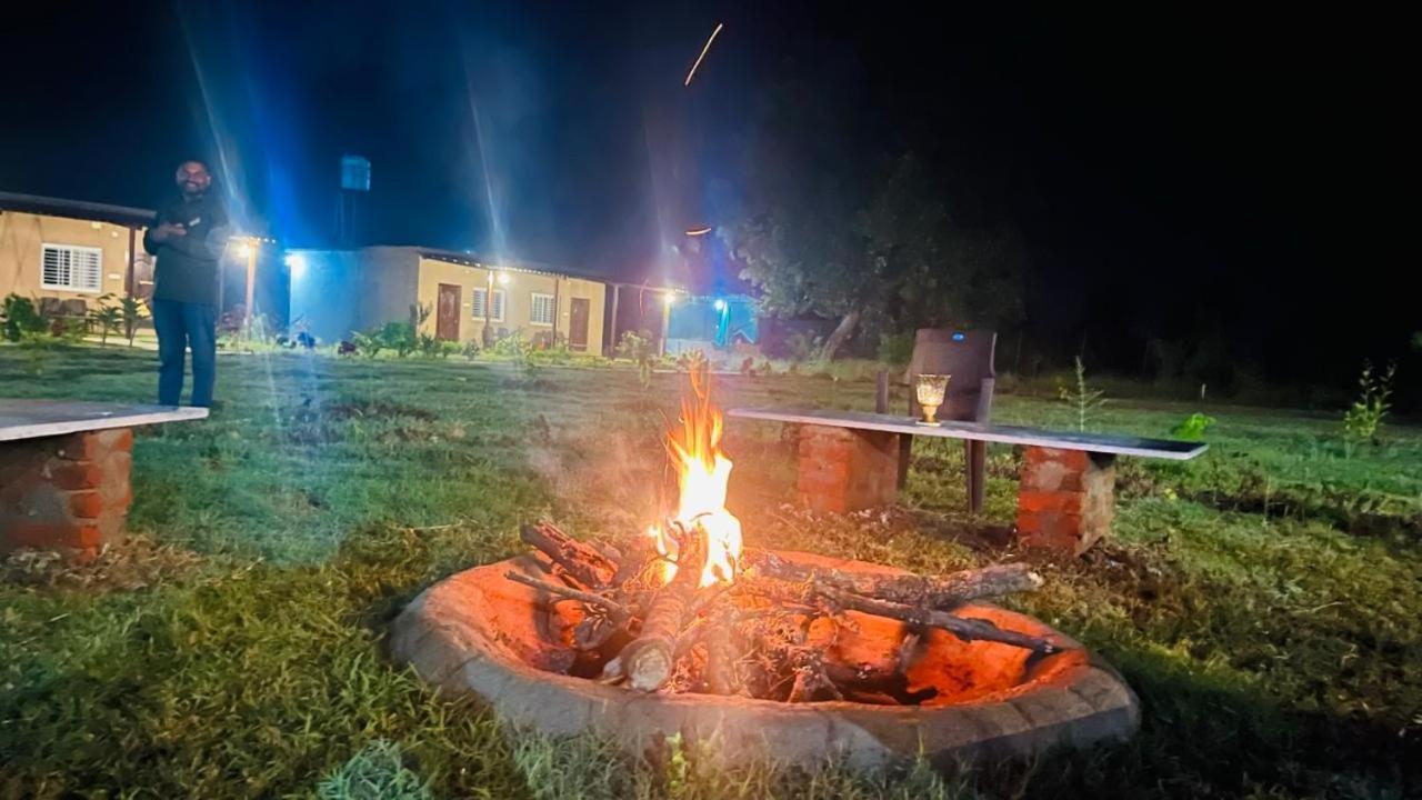 Wildlife Retreat Hotel Tala  Exterior photo